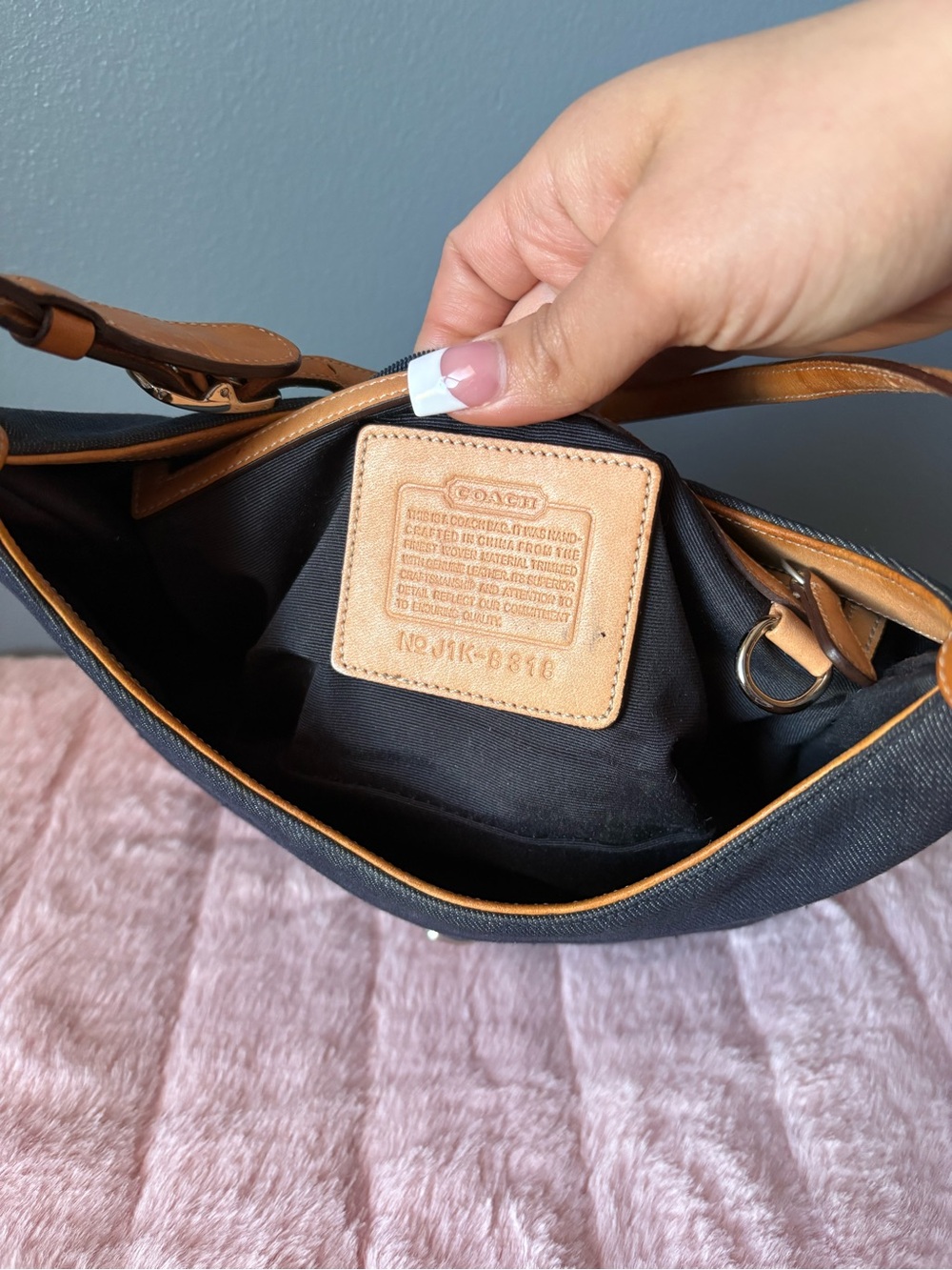 denim coach hamptoms shoulder bag - Picture 8 of 8